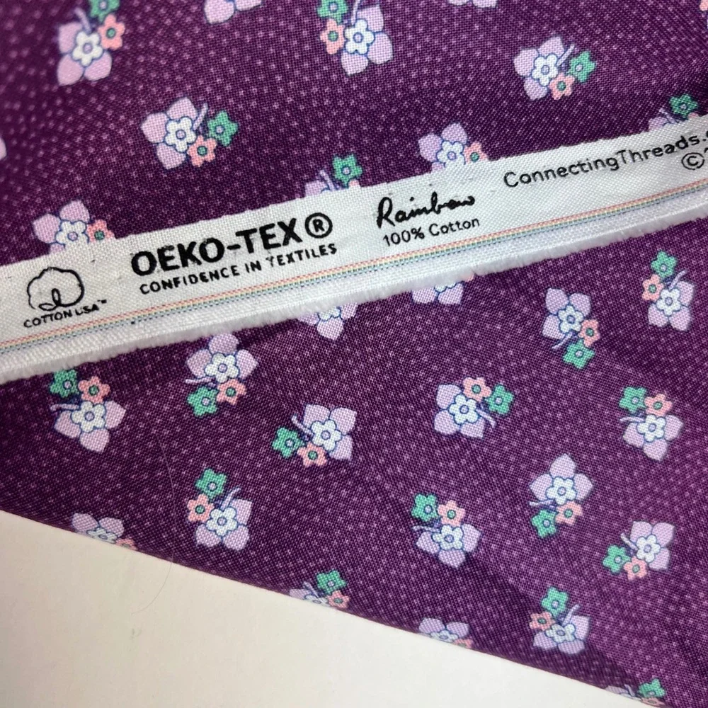 Dottie Sprigs Lt Plum Floral Fabric 44